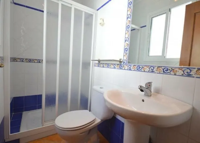 Calle Bilbao 科尼尔-德拉弗龙特拉